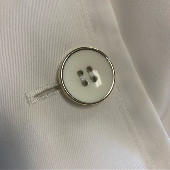 trench coat with belt and hood. Gallery size 1x Off white/ ivory - Picture 6 of 12